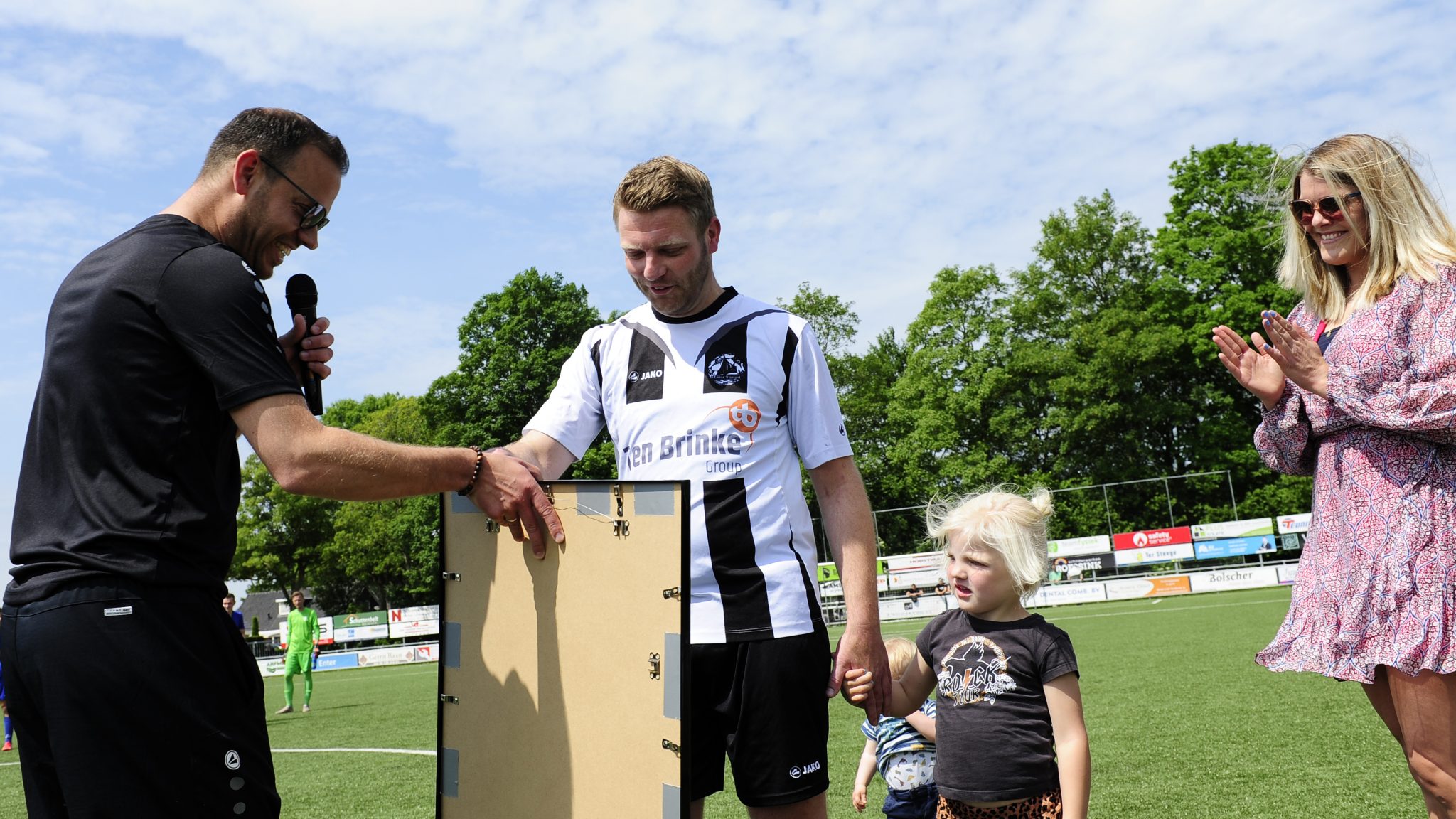 Afscheid van spelers EV1