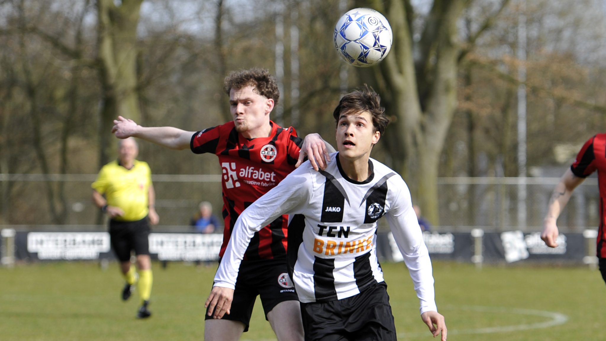 ENTER VOORUIT VERGEET WEDEROM TE WINNEN