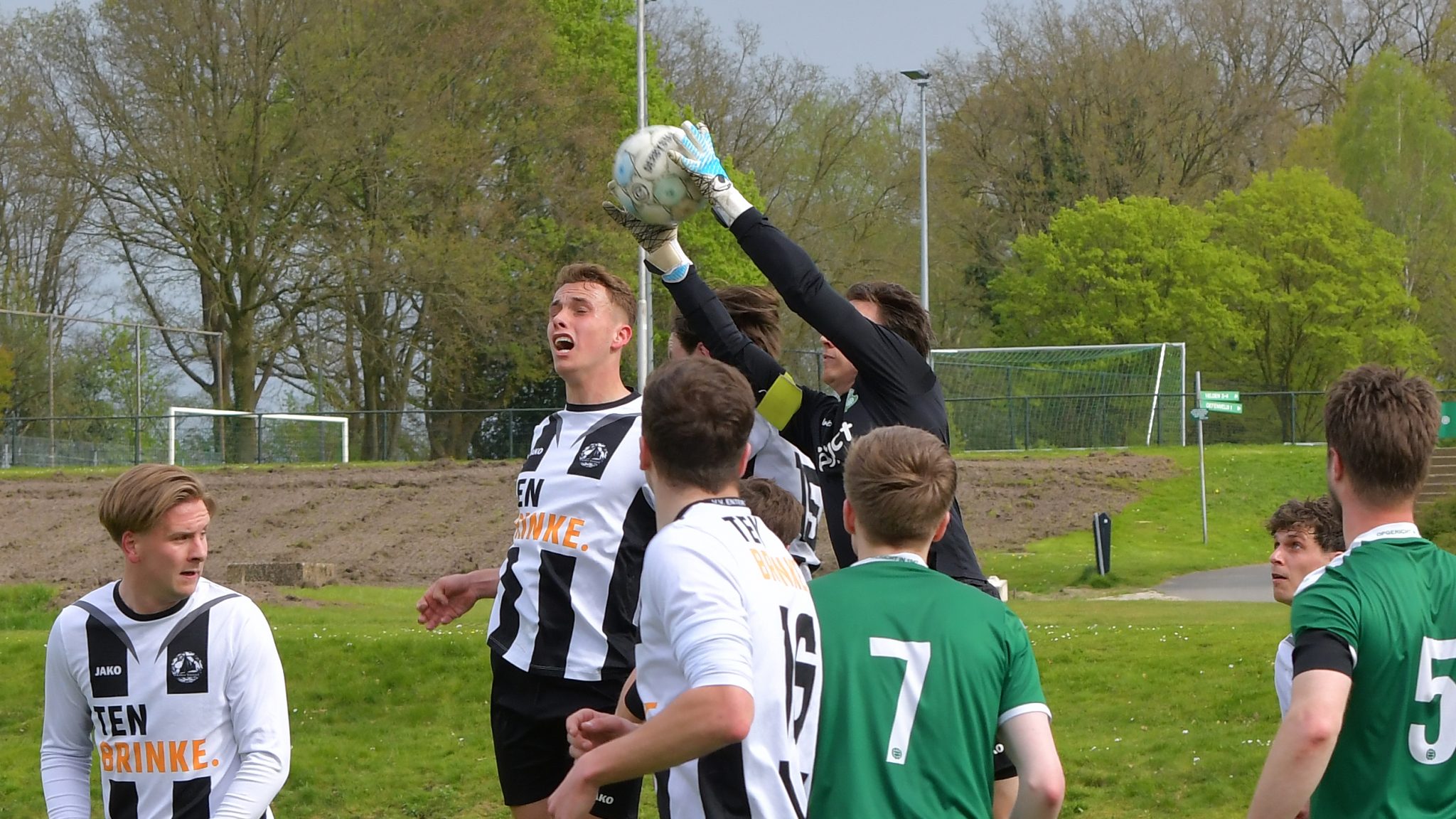 Enter Vooruit na een 0-2 voorsprong tóch naar remise.