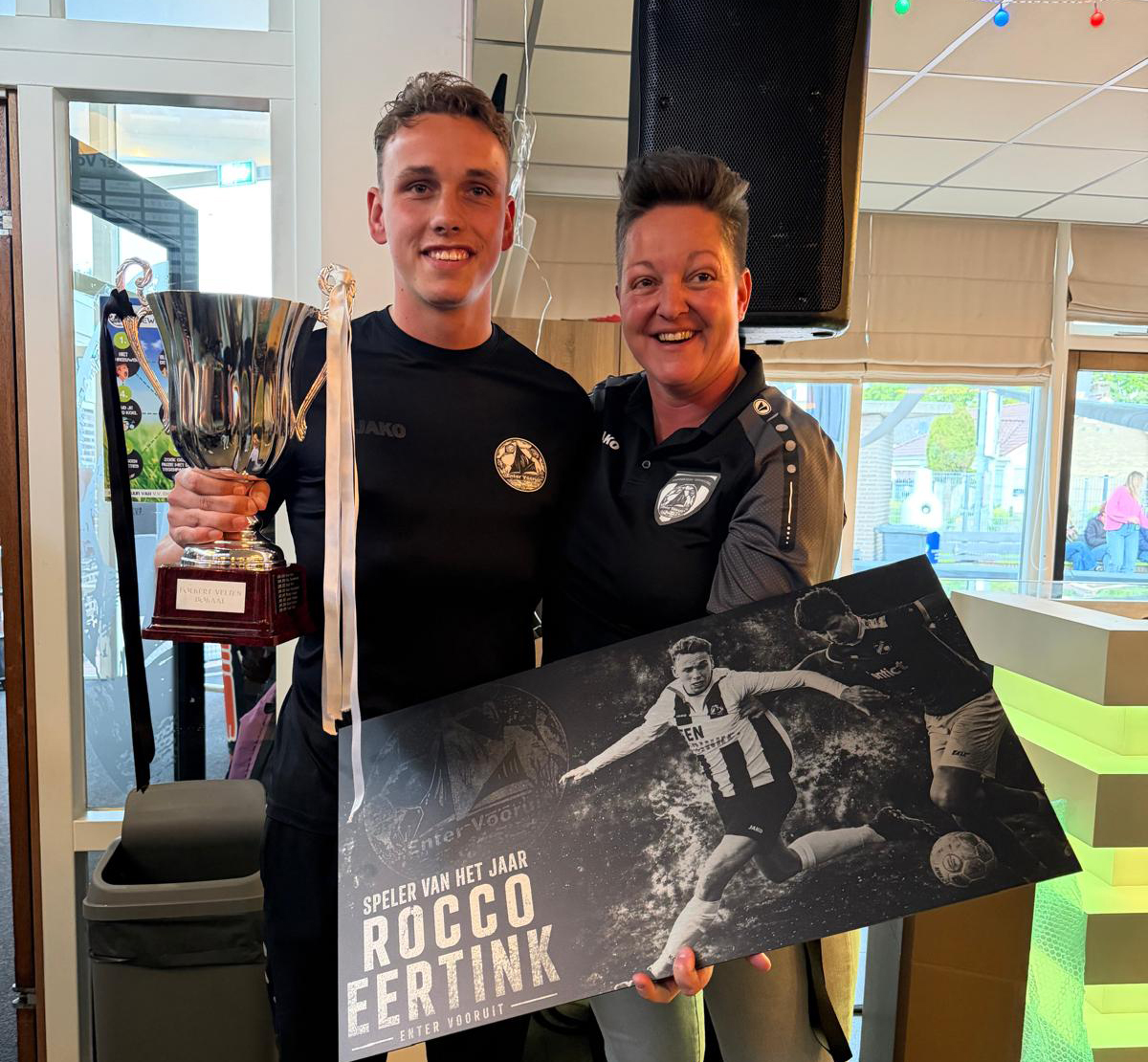 Crazy Saturday bij Enter Vooruit feestelijk afgesloten op Sportpark De Werf