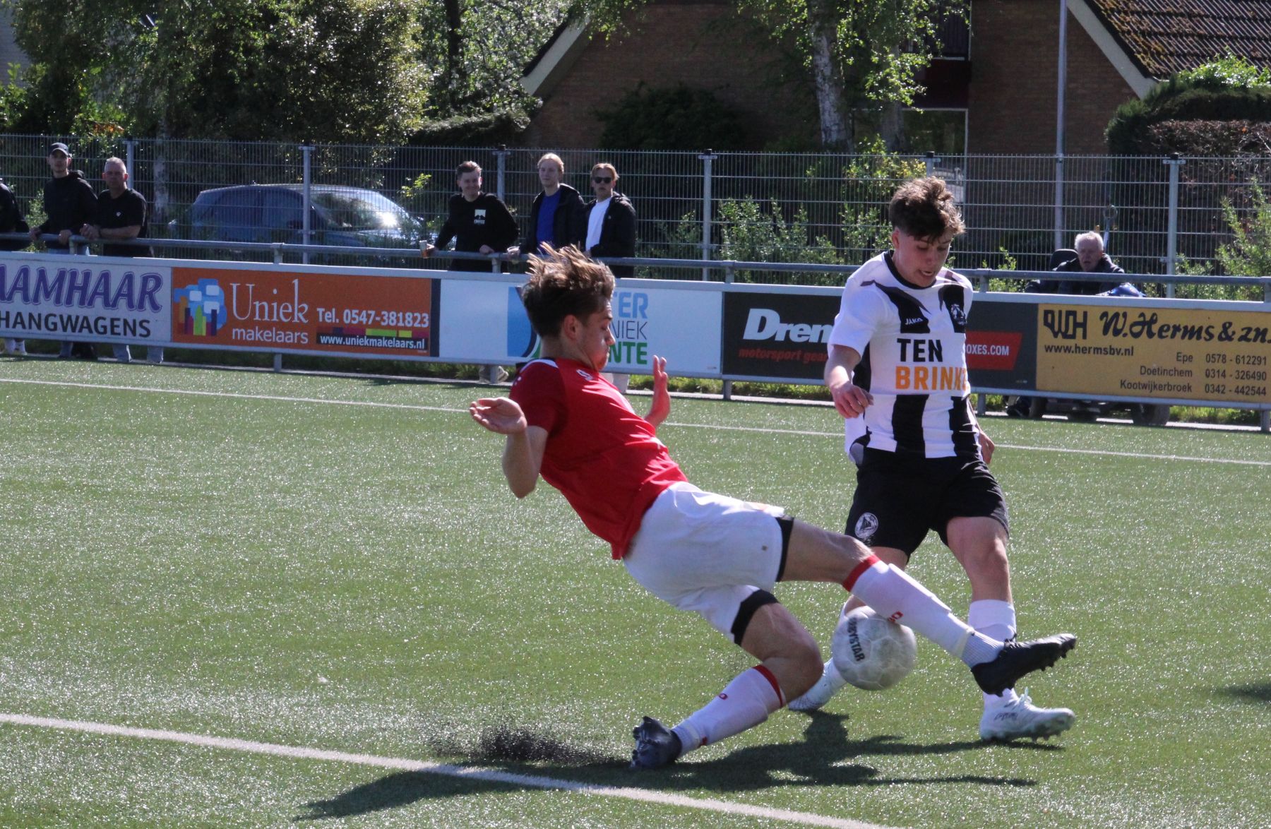 Enter Vooruit zet Avanti Wilskracht op zij.
